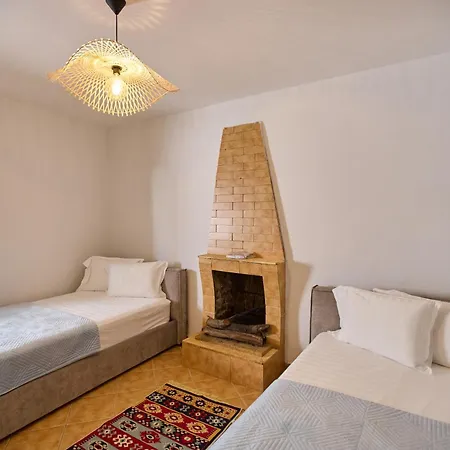 Villa Authentic Seaview In Village Dhërmi