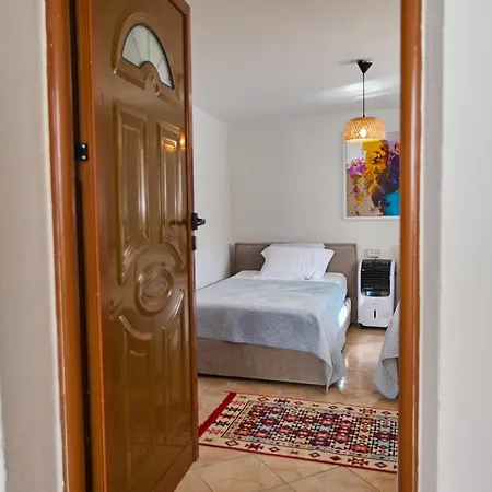 Authentic Seaview In Village Villa