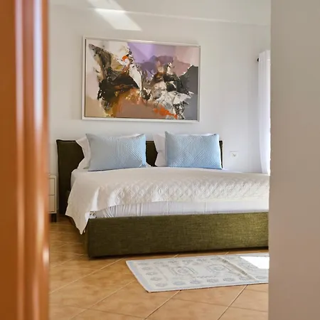 Villa Authentic Seaview In Village *