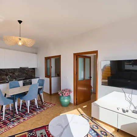 Authentic Seaview In Village * Dhërmi