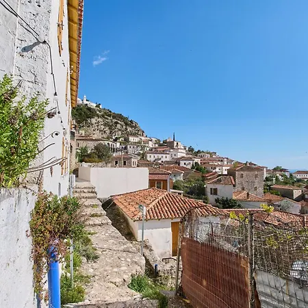 Authentic Seaview In Village