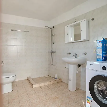 Authentic Seaview In Village Villa