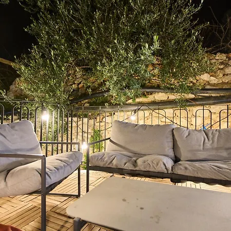 Authentic Seaview In Village Villa