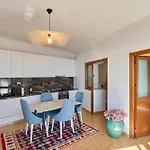 Authentic Seaview In Village Villa Dhërmi