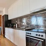 Authentic Seaview In Village *