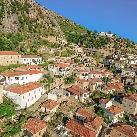 Authentic Seaview In Village Dhërmi