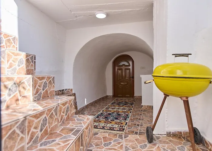 Authentic Seaview In Village Willa Dhërmi